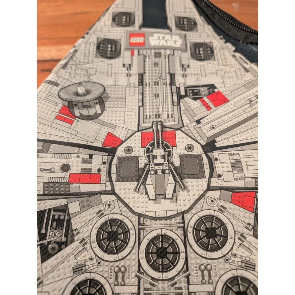 LEGO Star Wars ZipBin Small Millennium Falcon 200 Brick Storage Case
